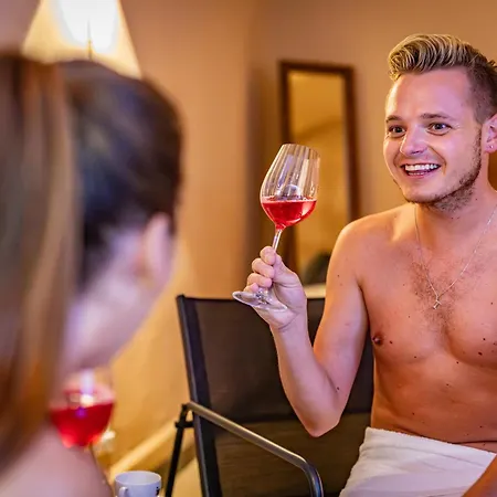 Lovely Spa Wellness